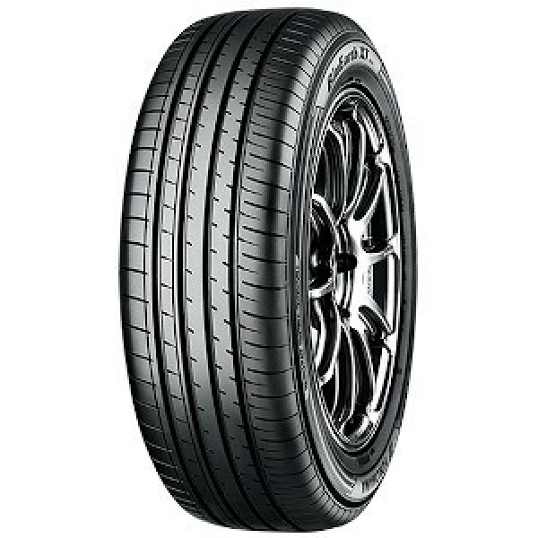 235/60R18 YOKOHAMA BluEarth-XT AE61E 103H         BC69
